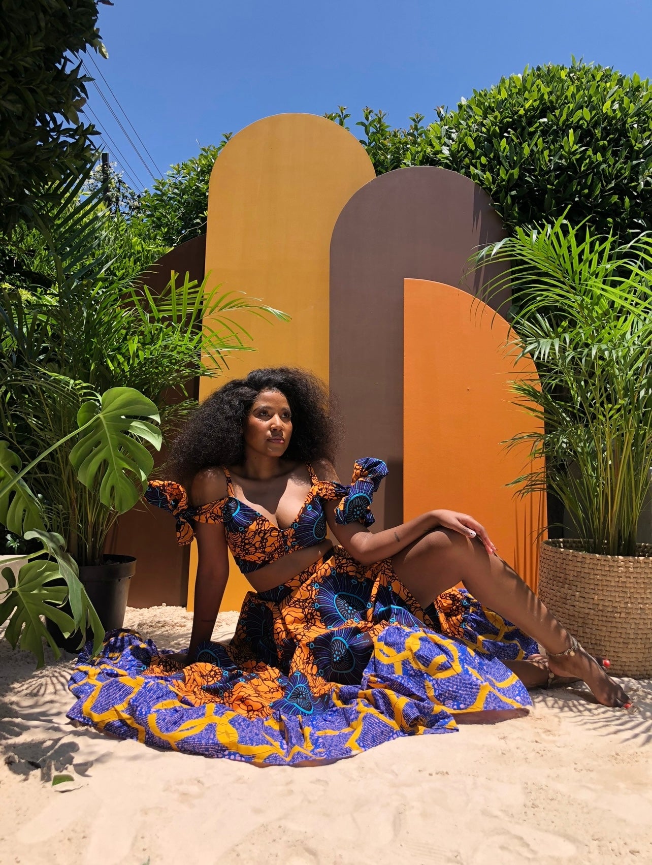 Book your shopping experience (Only bookings made 24 hours before appointment will be accepted)