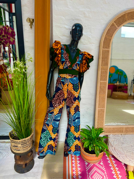 Bali crop top (14 working days, green frill and belt will differ each time)